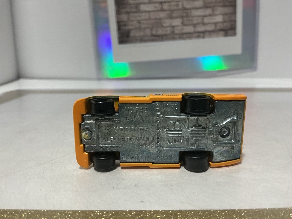 1/57 TOMICA ALPINE RENAULT A442 - MADE IN JAPAN image