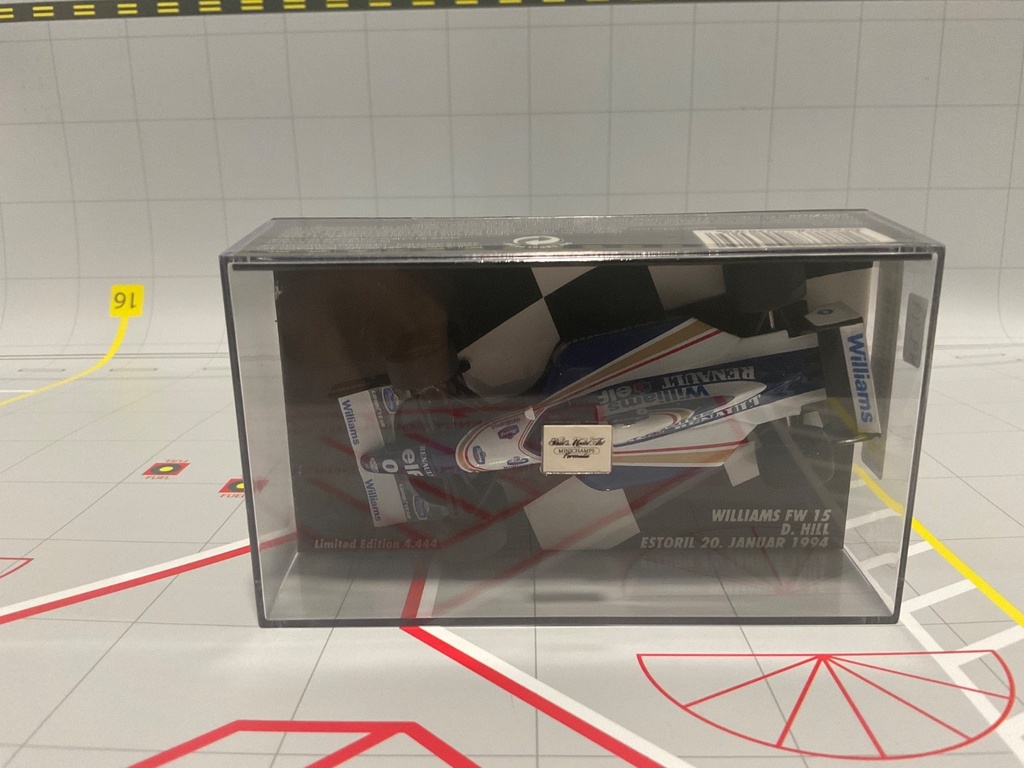 1:43 MINICHAMPS FORMULA 1 WILLIAMS FW 15 D. HILL ESTORIAL 20.  JAN. 1994 image