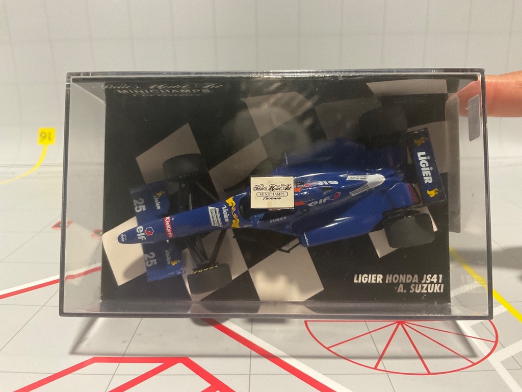1:43 MINICHAMPS FORMULA 1 LIGIER HONDA JS41 A. SUZUKI image