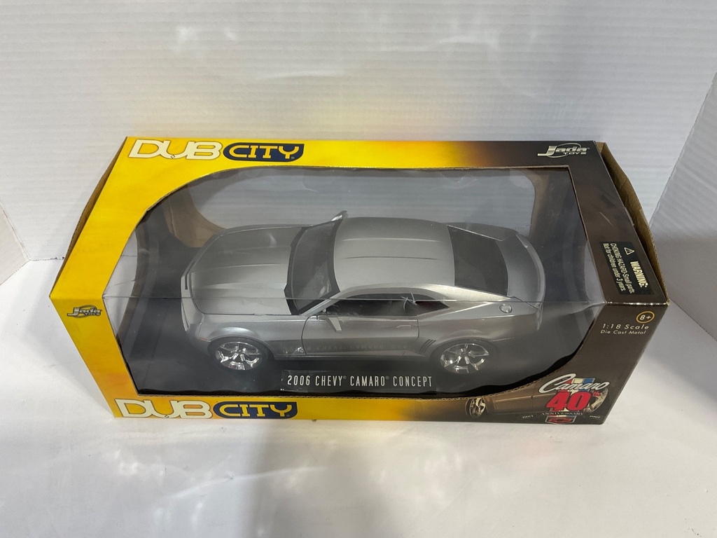 1:18 JADA TOYS DUB CITY (DISPLAYED) 2006 CHEVY CAMARO CONCEPT GREY ON BLACK image