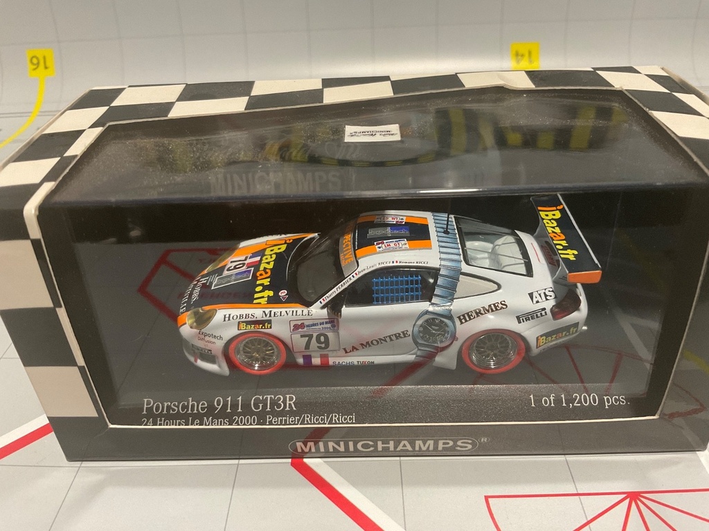 1:43 MINICHAMPS RALLY CAR PORSCHE 911 GT3R PERRIER/RICCI/RICCI image