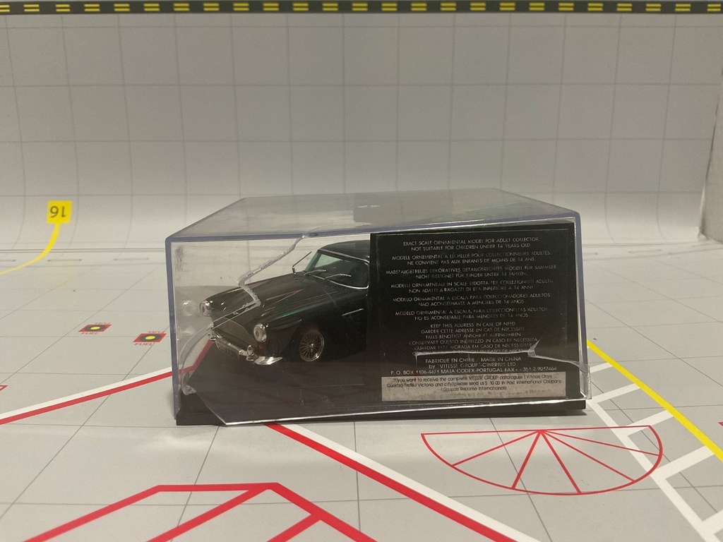 1:43 VITESSE V087C ASTON MARTIN DB4 1960 “DARK BLUE” *CRACKED CASE image