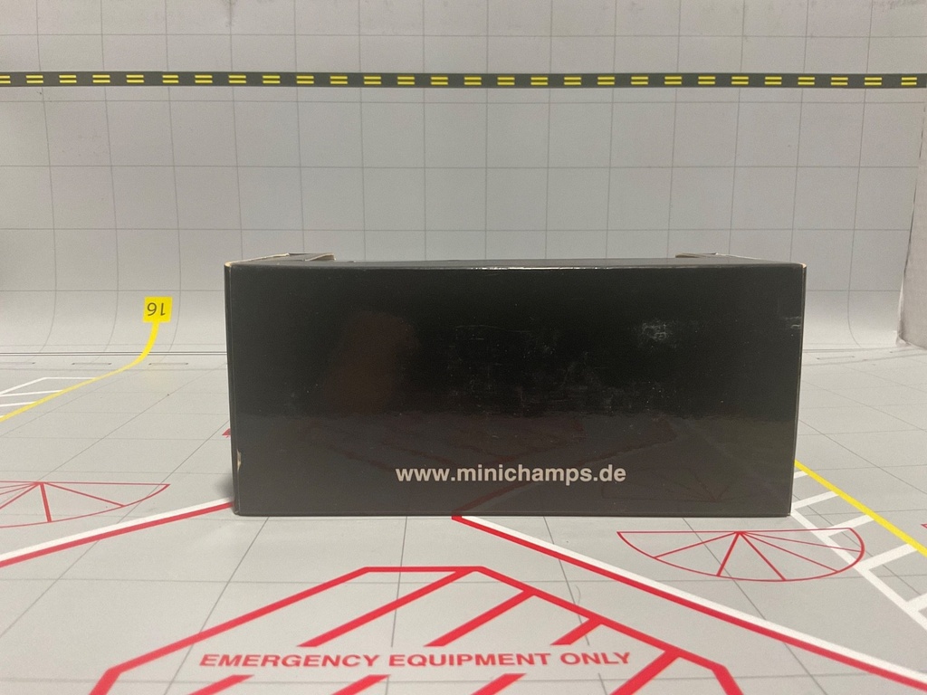 1:43 MINICHAMPS FORD RS 200 1986 BLACK image