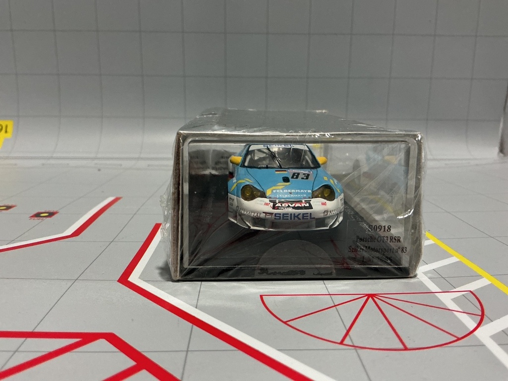 1:43 SPARK PORSCHE GT3 RSR SEIKEL MOTORSPORT N. 83 LM 2005 image
