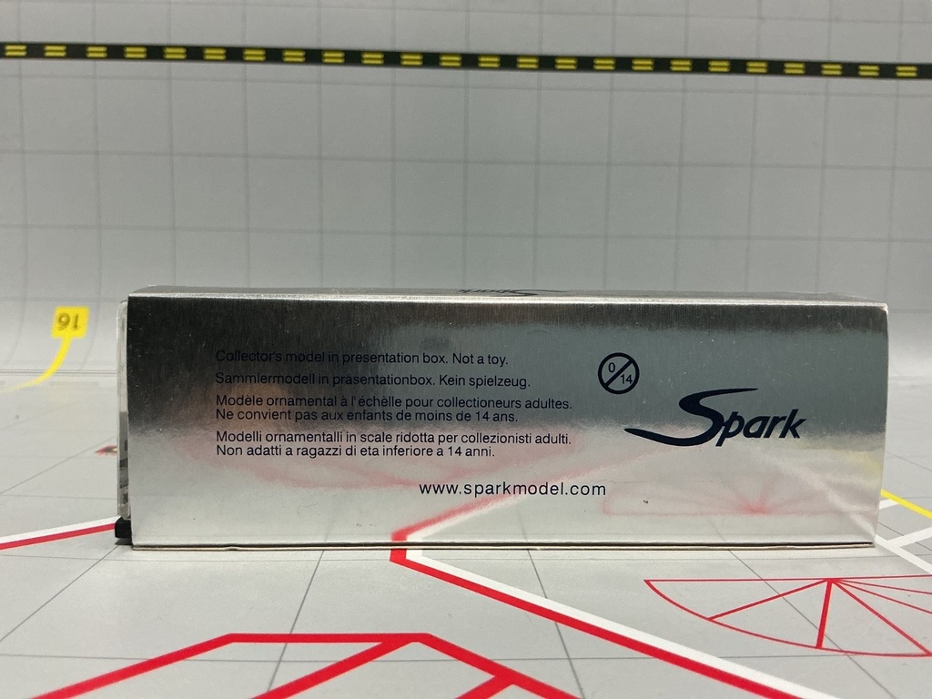 1:43 SPARK PORSCHE GT3 RSR SEIKEL MOTORSPORT N. 83 LM 2005 image