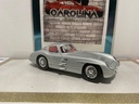 1/18: MAISTO MERCEDES BENZ 300 SLR UHLENHAUT image