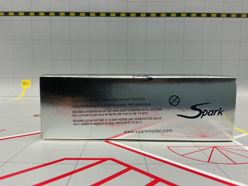 1:43 SPARK PORSCHE GT3 RSR SEIKEL MOTORSPORT N. 83 LM 2005 image