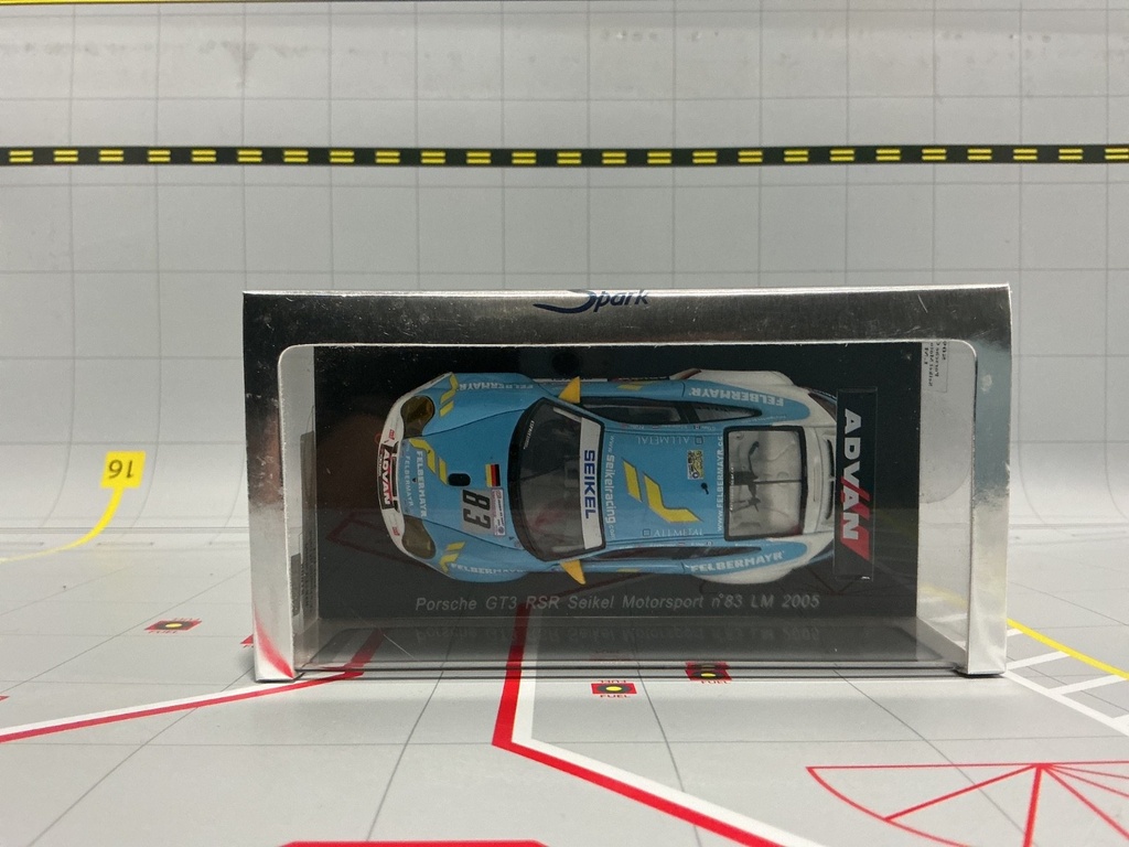1:43 SPARK PORSCHE GT3 RSR SEIKEL MOTORSPORT N. 83 LM 2005 image