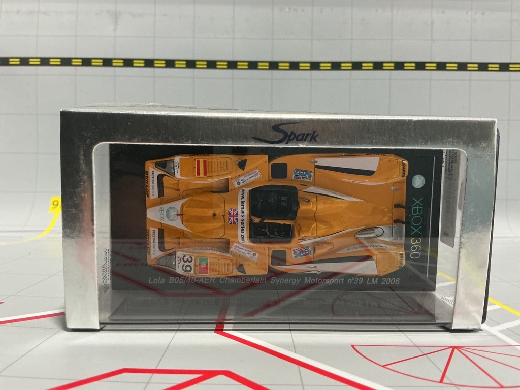 1:43 SPARK LOLA B05/40 AER CHAMBERLAIN SYNERGY MOTORSPORT N. 39 LM 2006 image