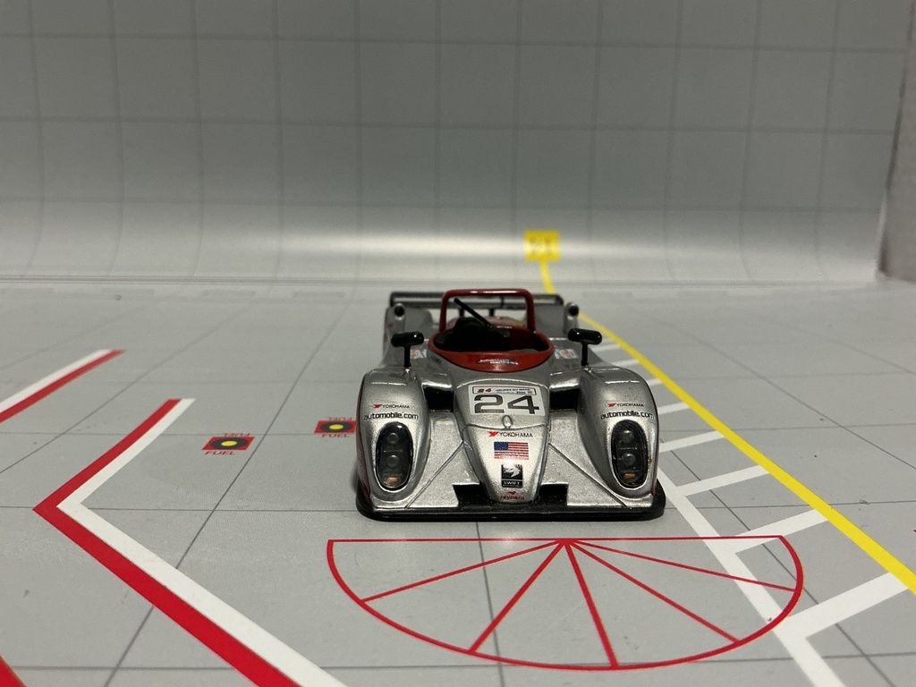 1:43 SPARK REYNARD 2KQ #24 LE MANS 2000 image