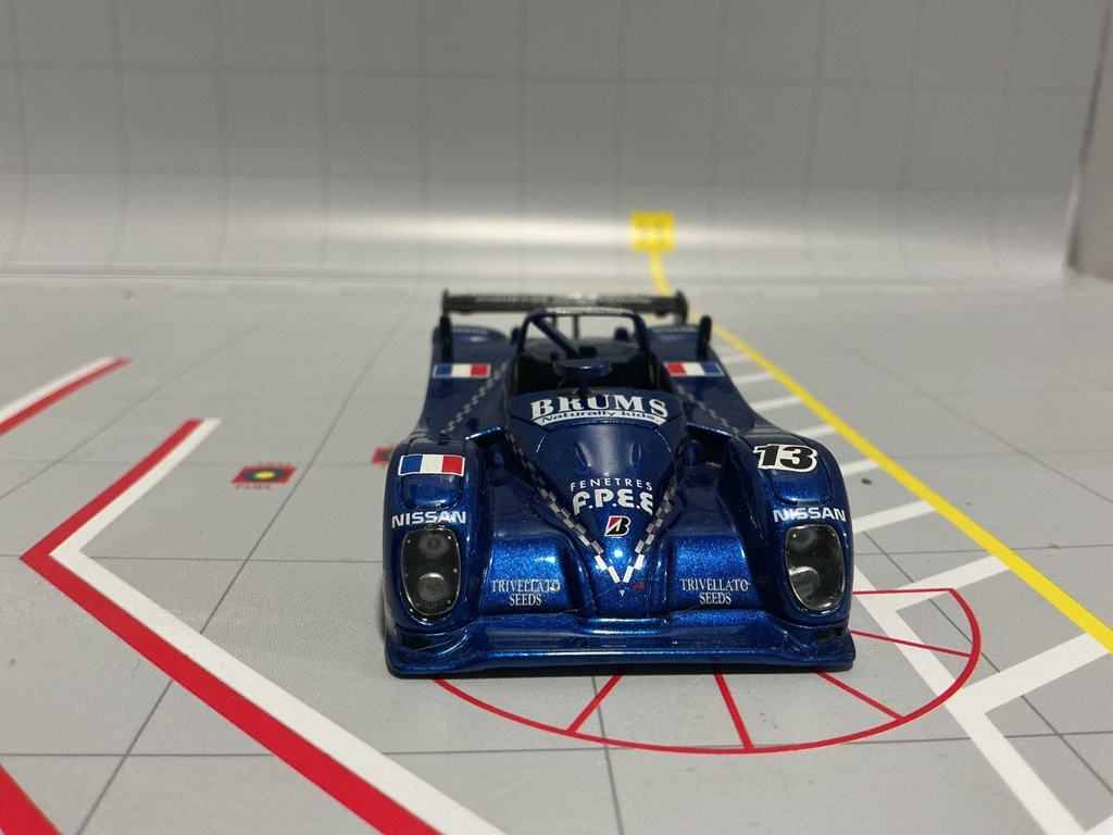 1:43 SPARK COURAGE C52 #13 LE MANS 1999 image