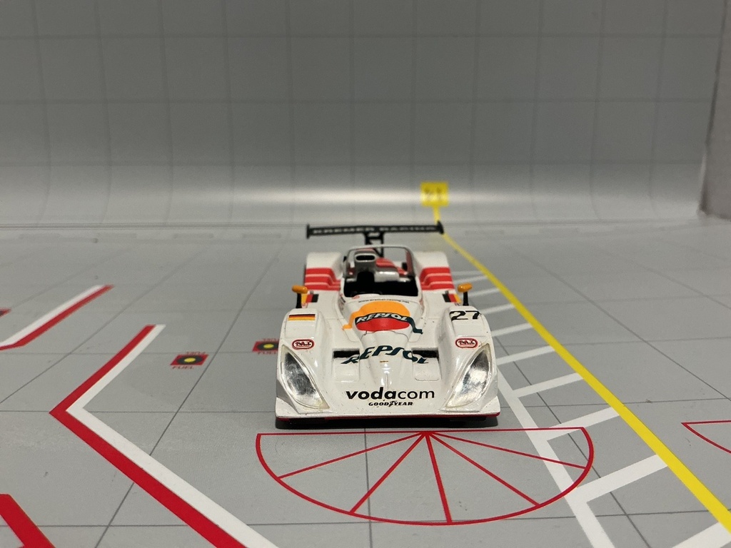 1:43 SPARK LOLA T98/10 REPSOL LE MANS 1999 SCLA04 image
