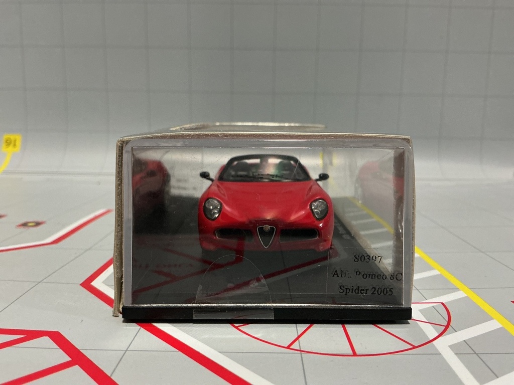 1:43 SPARK ALFA ROMEO 8C SPIDER S0397 image