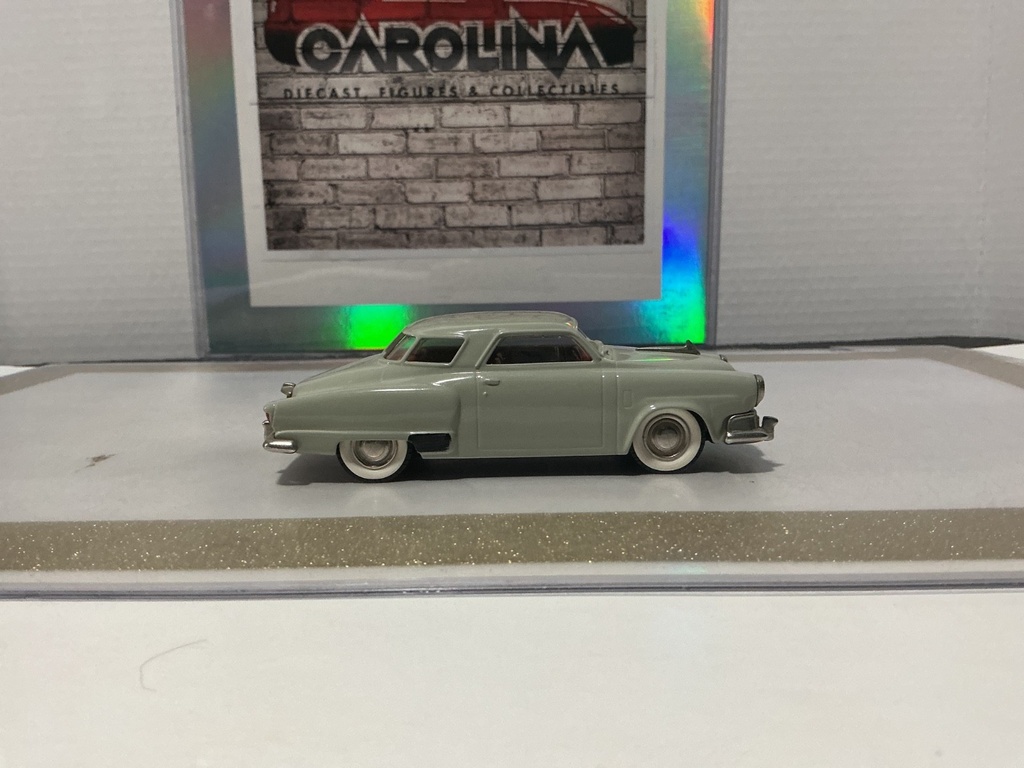 1/43 BROOKIN MODELS #17 1952 STUDEBAKER CHAMPION STARLIGHT COUPE - GREEN image