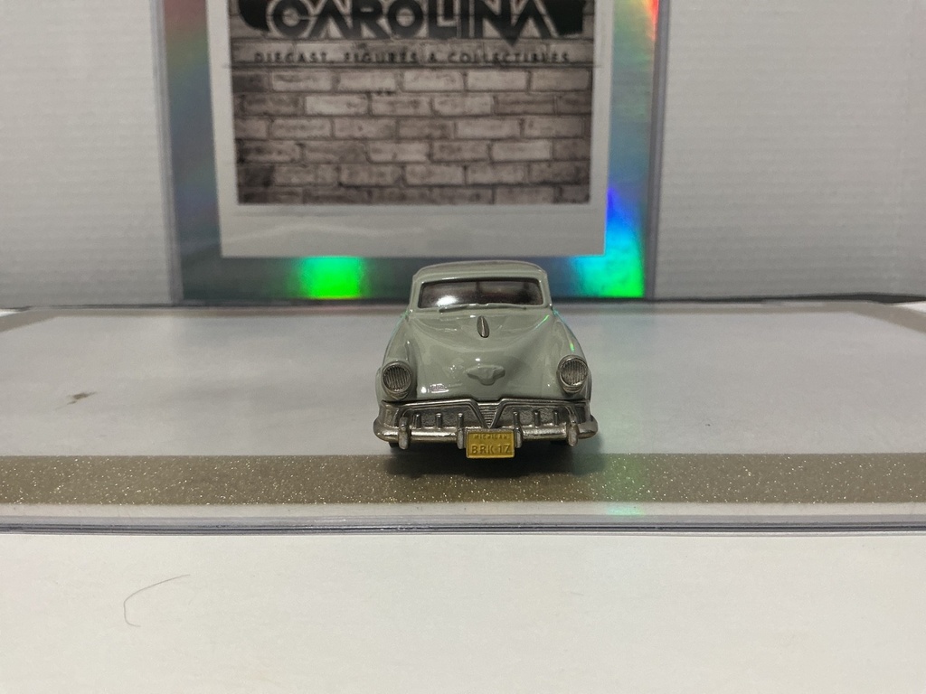 1/43 BROOKIN MODELS #17 1952 STUDEBAKER CHAMPION STARLIGHT COUPE - GREEN image