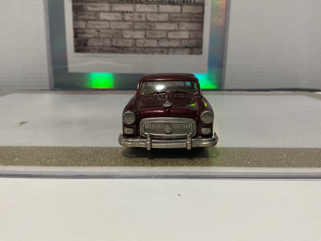 1/43 BROOKIN MODELS #34 1954 NASH AMBASSADOR BURGUNDY image
