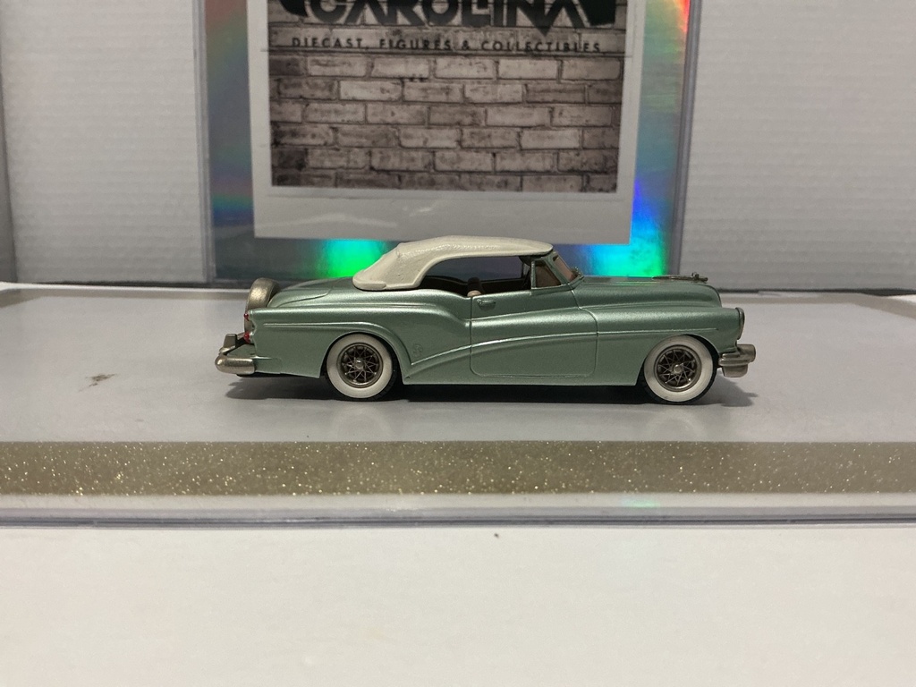 1/43 BROOKIN MODELS #20 1953 BUICK SKYLARK GREEN/WHITE TOP image