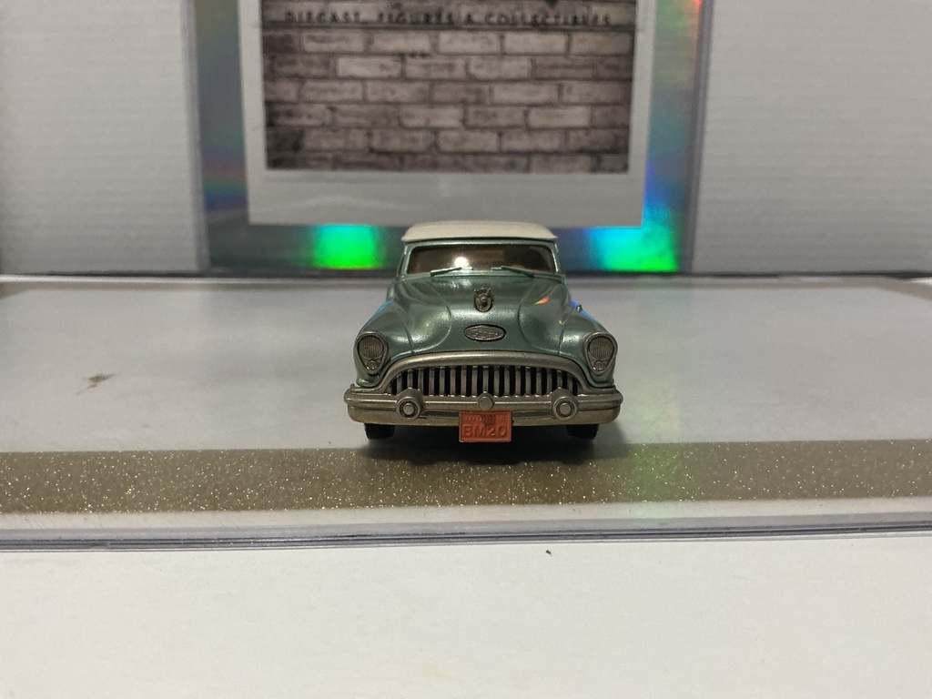 1/43 BROOKIN MODELS #20 1953 BUICK SKYLARK GREEN/WHITE TOP image