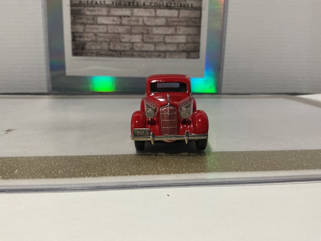 1/43 BROOKIN MODELS RED 1935 PLYMOUTH 5-WINDOW COUPE BRK90 image