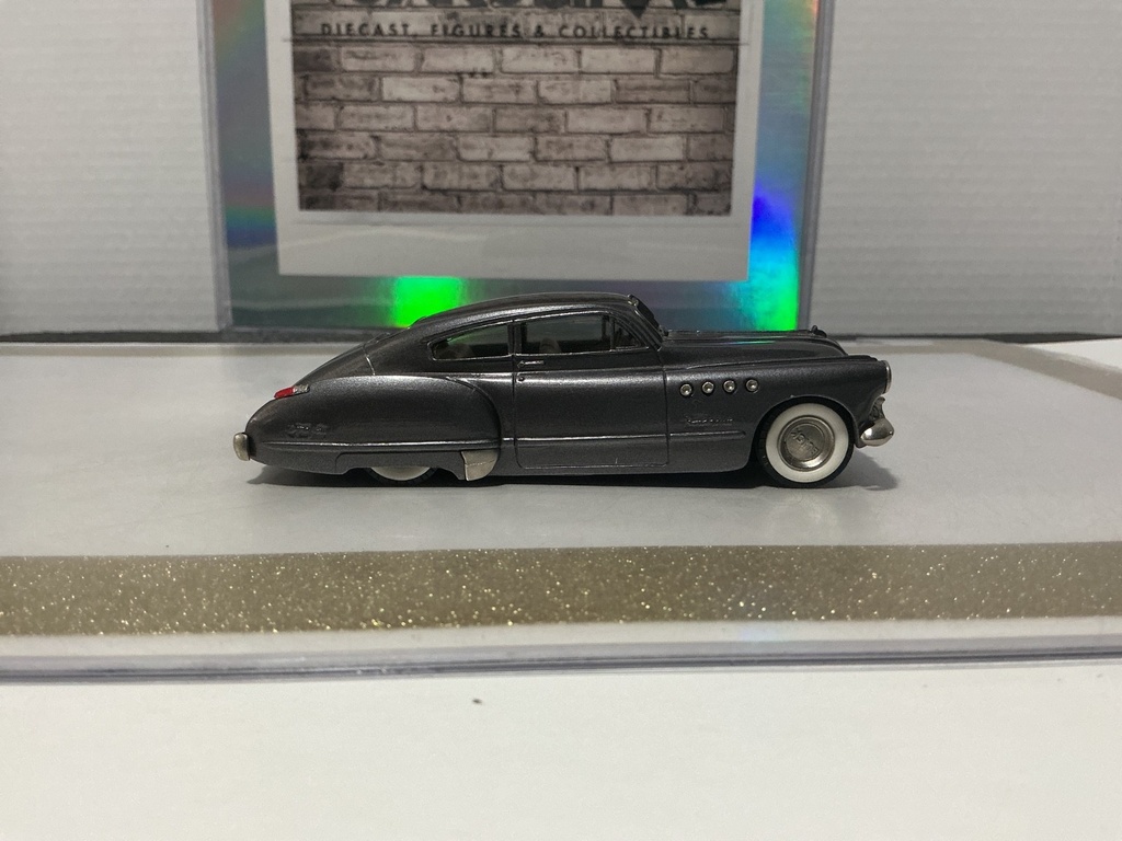 1/43 BROOKLIN MODELS BRK10 1949 BUICK ROADMASTER 76S GREY SEDANET image