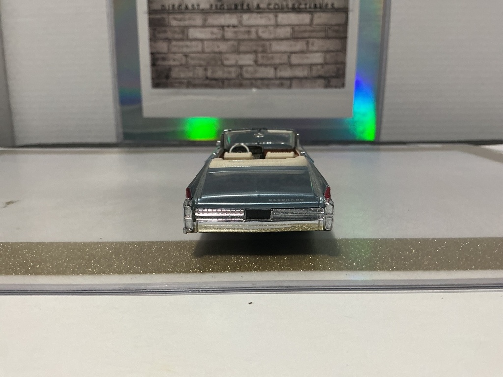 1/43 FRANKLIN MINT PRECISION 1963 CADILLAC ELDORADO BIARRITZ - BLUE image