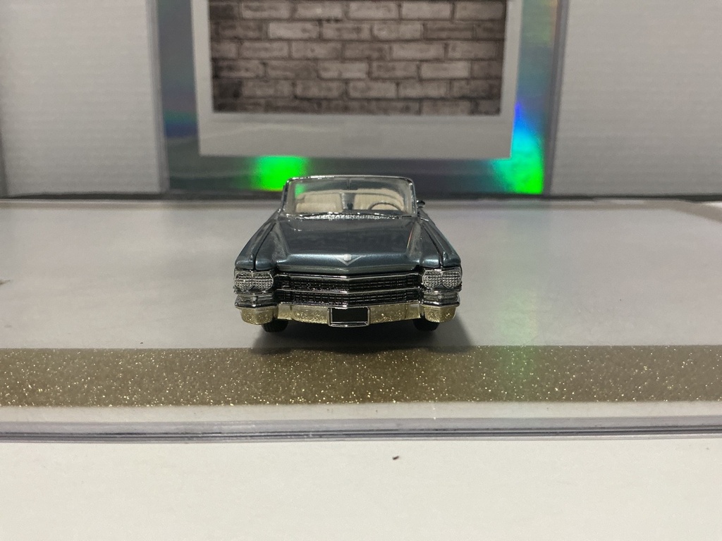 1/43 FRANKLIN MINT PRECISION 1963 CADILLAC ELDORADO BIARRITZ - BLUE image