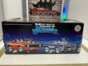1/18: MUSCLE MACHINES ‘70 CUDA image