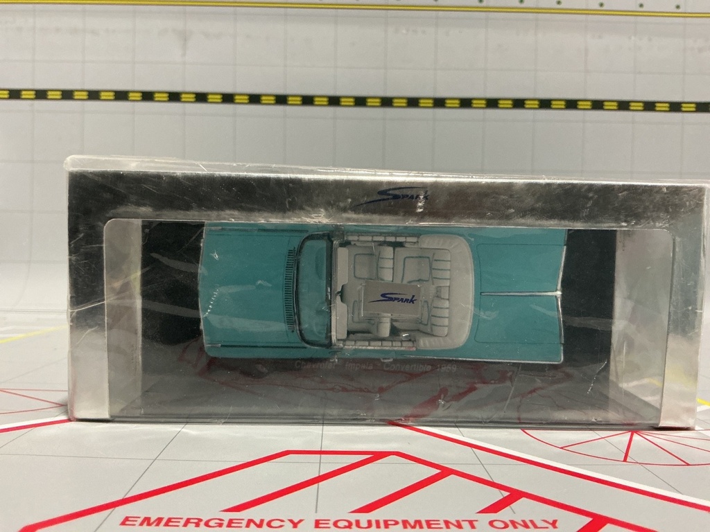 1:43 SPARK CHEVROLET IMPALA CONVERTIBLE 1959 image