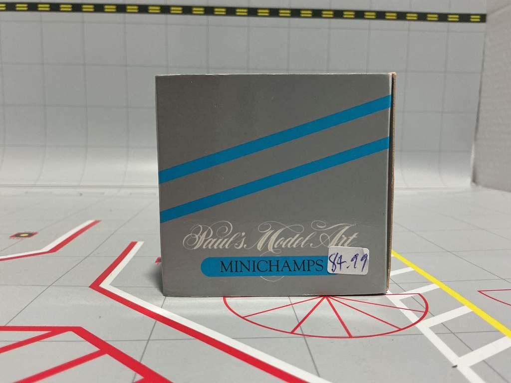 1:43 MINICHAMPS BUGATTI EB 110 RED image