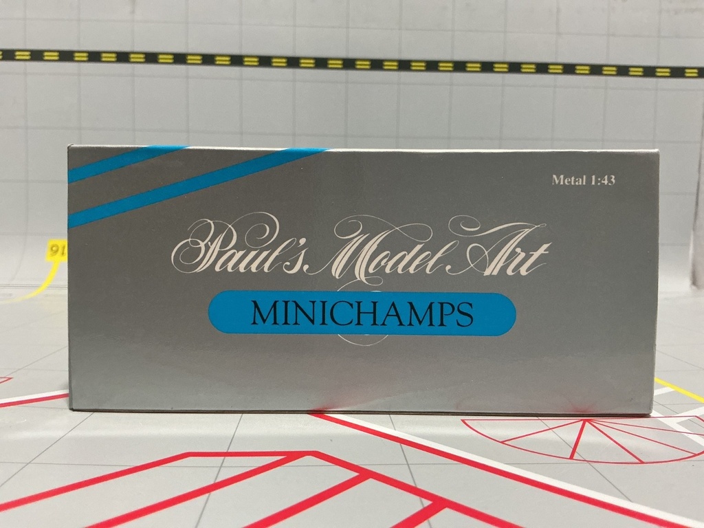 1:43 MINICHAMPS BUGATTI EB 110 RED image