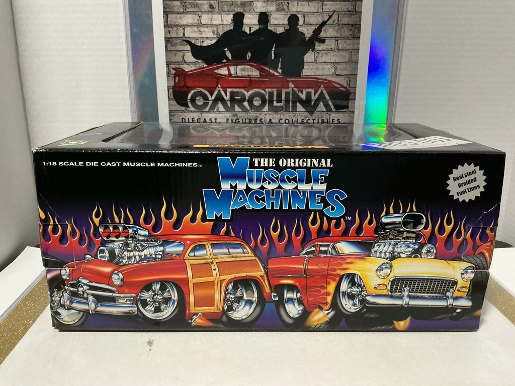1/18: MUSCLE MACHINES GREEN ‘32 ROADSTER image