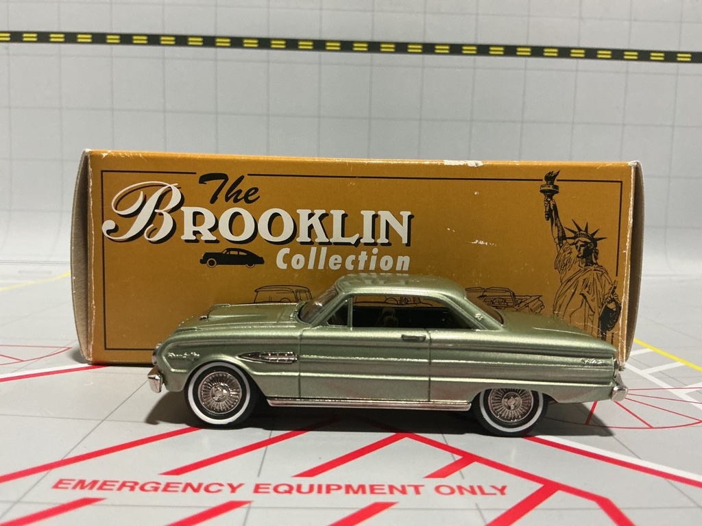 1:43 BROOKLIN MODELS 1963 1/2 FORD FALCON SPRINT image