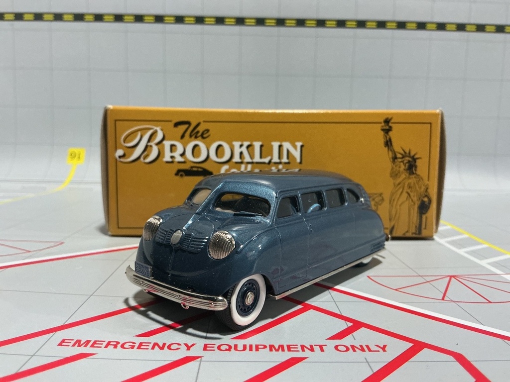 1:43 BROOKLIN MODELS 1936 STOUT SCARAB image