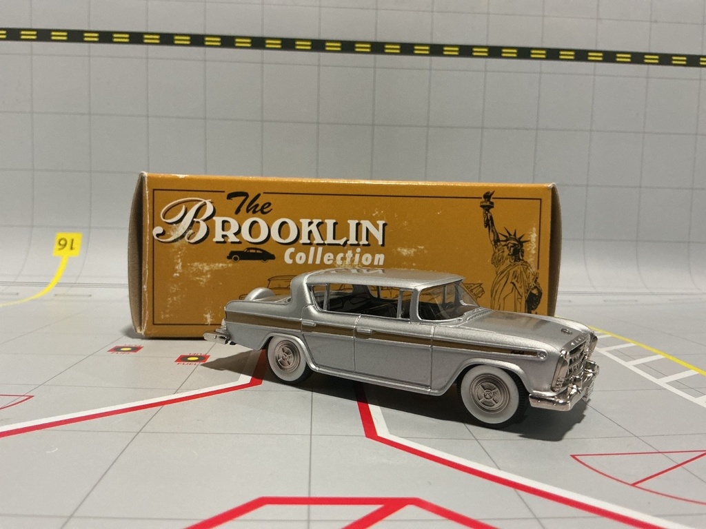 1:43 BROOKLIN MODELS BRK 59 1957 RAMBLER REBEL image