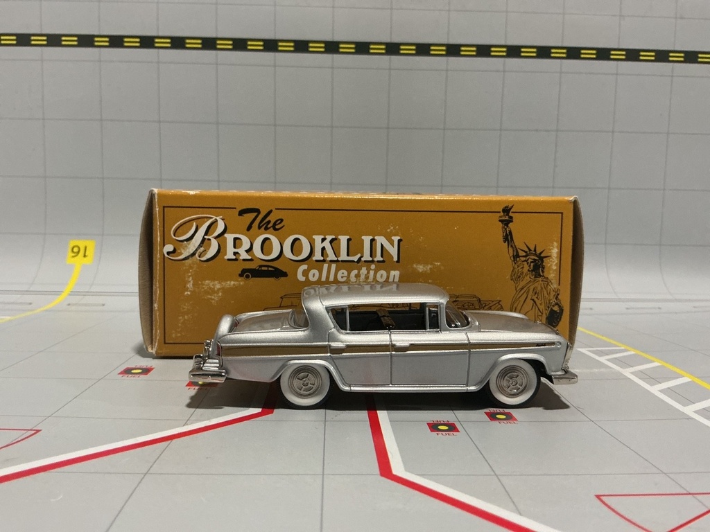 1:43 BROOKLIN MODELS BRK 59 1957 RAMBLER REBEL image