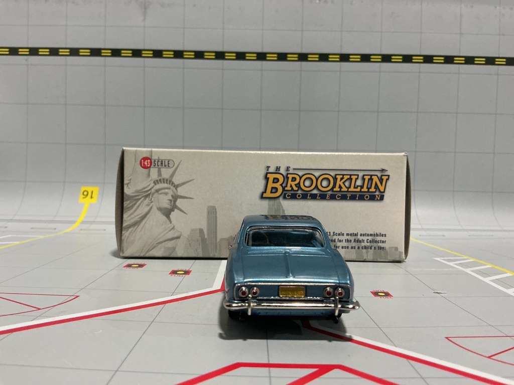 1:43 BROOKLIN MODELS BRK 139 1967 CHEVROLET CORVAIR MONZA (NANTUCKET BLUE POLY) image