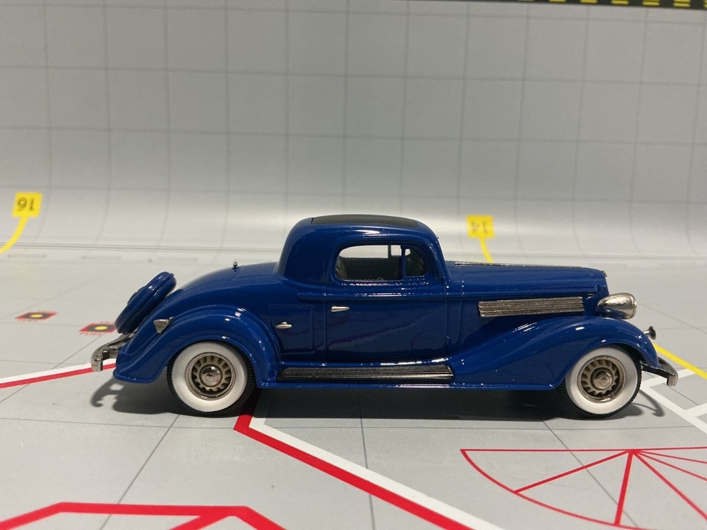 1:43 BROOKLIN MODELS BRK 133 1934 BUICK 96-S COUPE ROYALE BLUE image