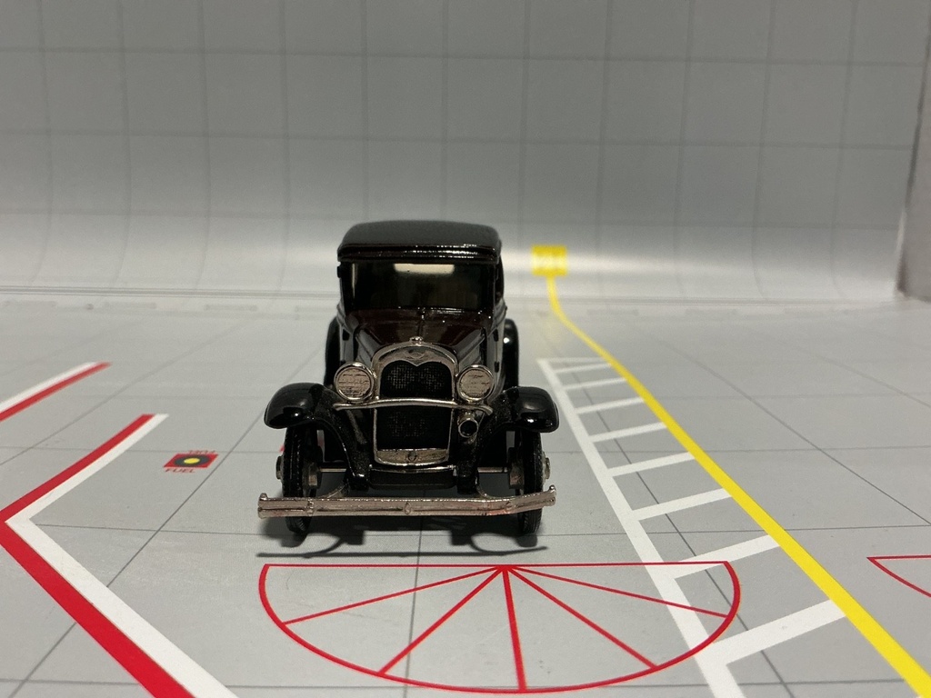 1:43 BROOKLIN MODELS 1930 SEDAN MODEL A #5 image