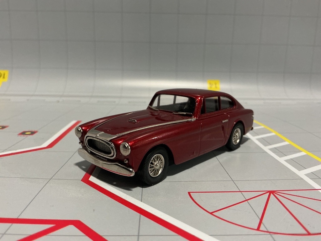 1:43 BROOKLIN MODELS BRK 128 1952 CUNNINGHAM C-3 CONTINENTAL COUPE image