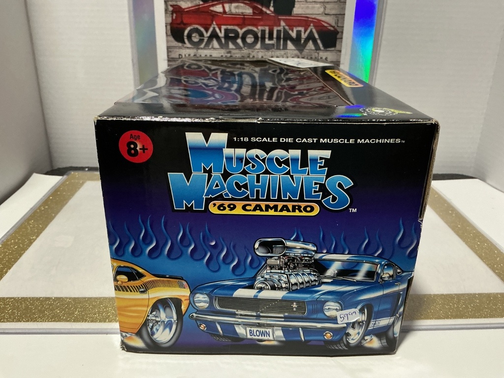 1/18: MUSCLE MACHINES ‘69 CAMARO image