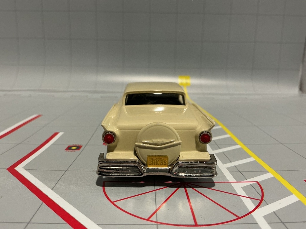 1:43 BROOKLIN MODELS  1957 FORD FAIRLANE SKYLINER image
