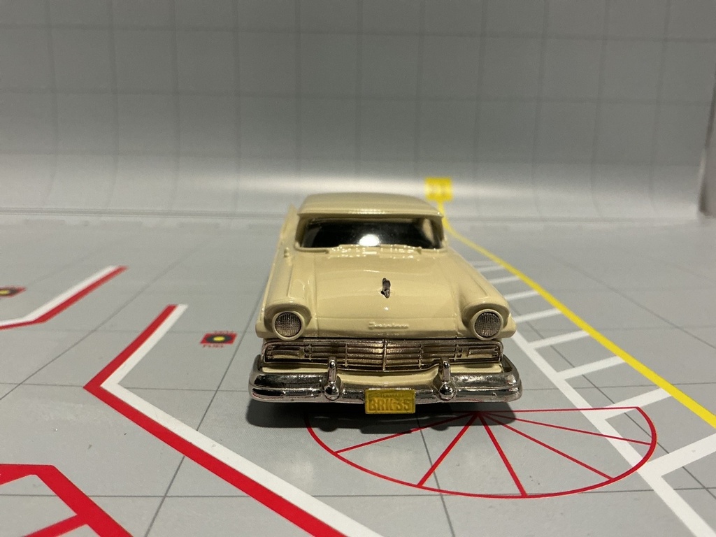 1:43 BROOKLIN MODELS  1957 FORD FAIRLANE SKYLINER image