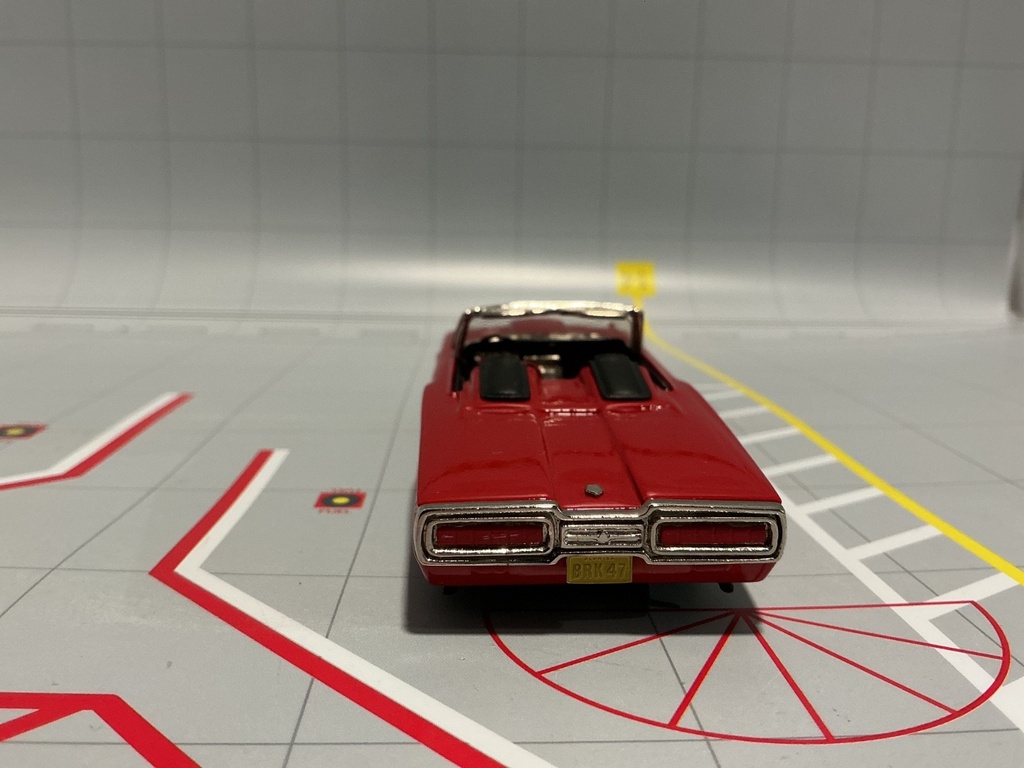 1:43 BROOKLIN MODELS BRK 47 1965 FORD THUNDERBIRD CONVERTIBLE image