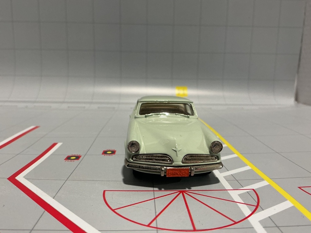 1:43 BROOKLIN MODELS BRK 32 1953 STUDEBAKER COMMANDER STARLINER COUPE image