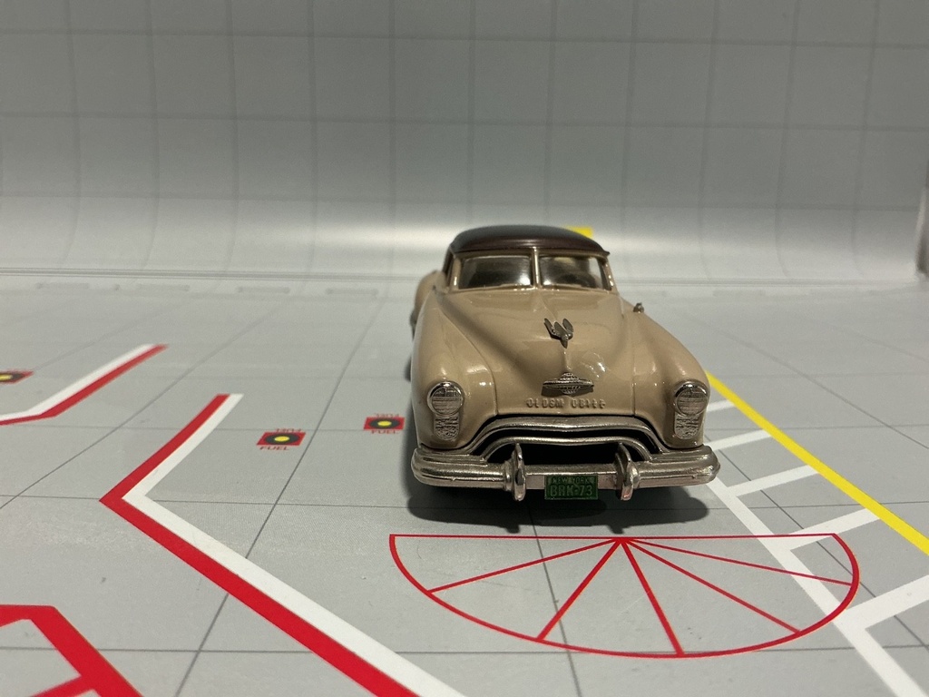 1:43 BROOKLIN MODELS BRK 73 1949 OLDSMOBILE 98 HOLIDAY COUPE *MISSIN ANTENNA image