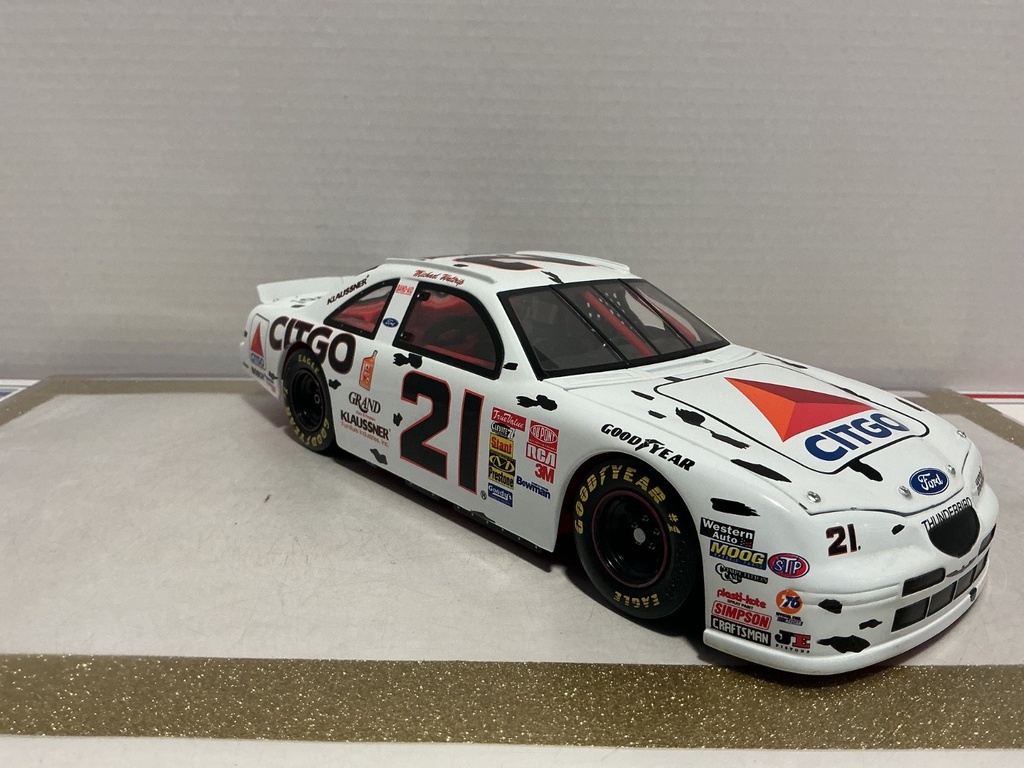 1/18: REVELL NACAR MICHAEL WALTROP CITGO #21 FORD image