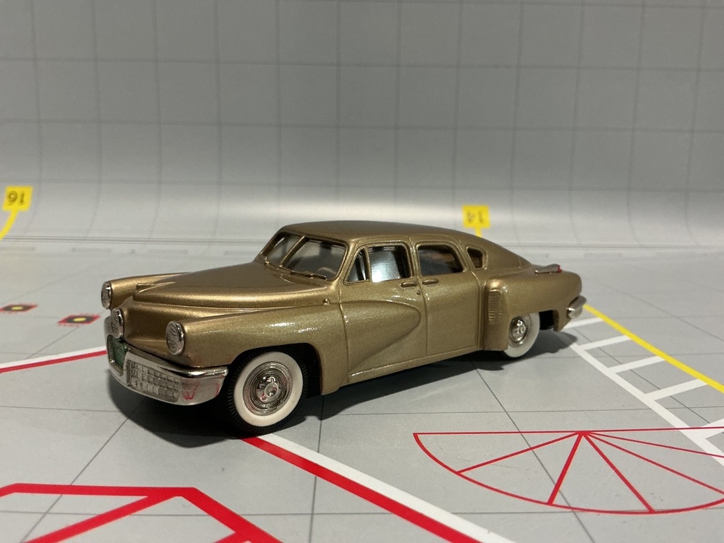 1:43 BROOKLIN MODELS BRK 18A 1947 PACKARD CLIPPER image