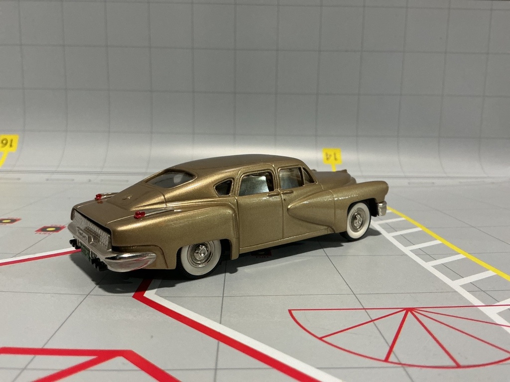 1:43 BROOKLIN MODELS BRK 18A 1947 PACKARD CLIPPER image