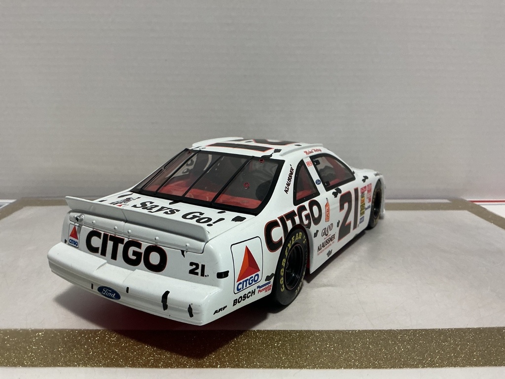 1/18: REVELL NACAR MICHAEL WALTROP CITGO #21 FORD image