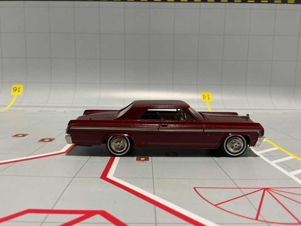 1:43 BROOKLIN MODELS BRK 60 1963 OLDSMOBILE STARFIRE image